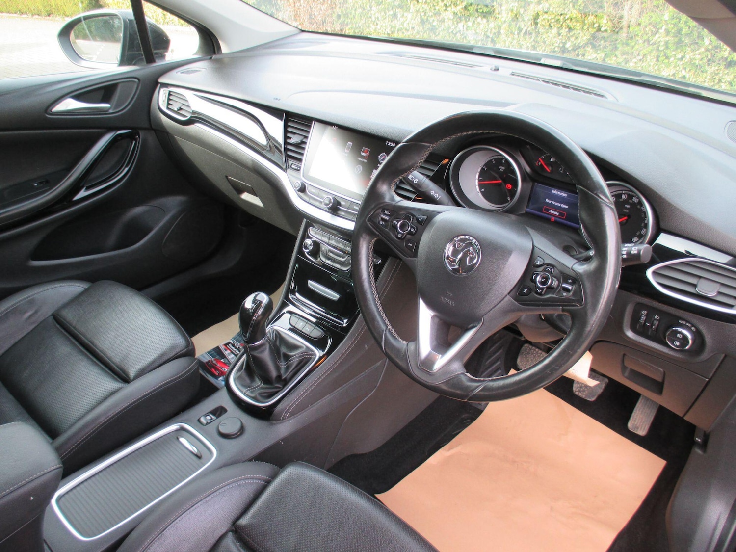 Used Vauxhall Astra for sale - 77977646: Photo 17