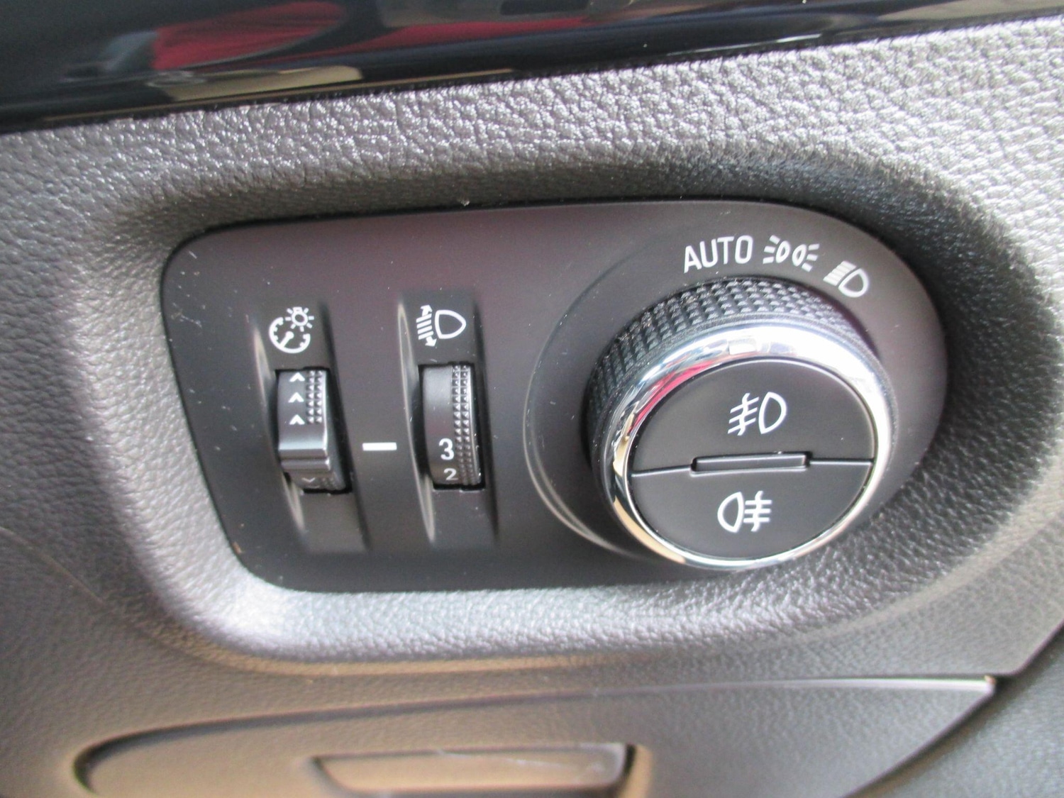 Used Vauxhall Astra for sale - 77977646: Photo 39