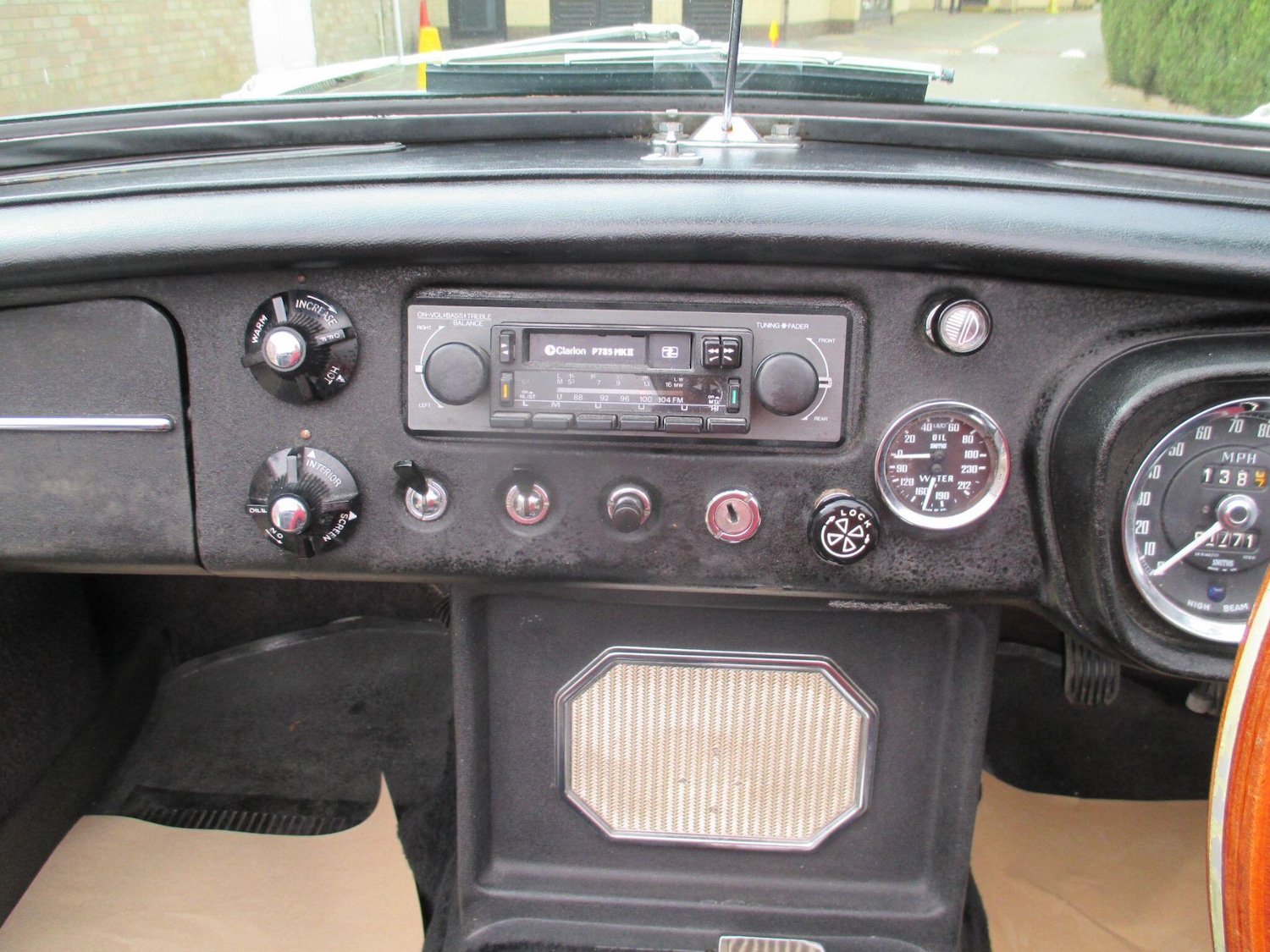 Vehicle 27