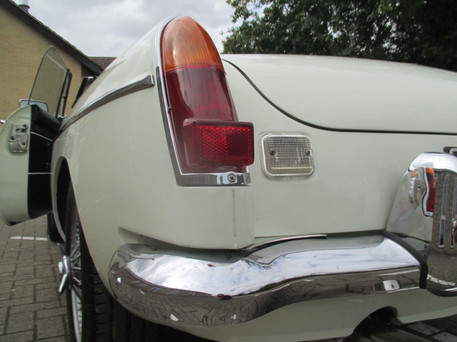 Vehicle 42