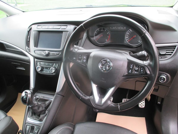 Used Vauxhall Zafira Tourer 2018 for sale - 76294834: Photo 17