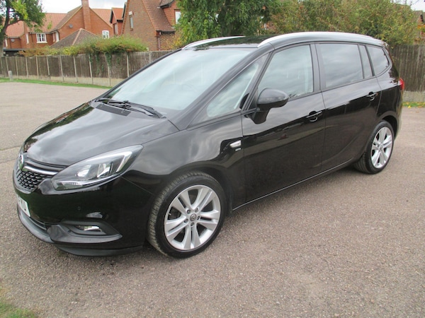Used Vauxhall Zafira Tourer 2018 for sale - 76294834: Photo 2