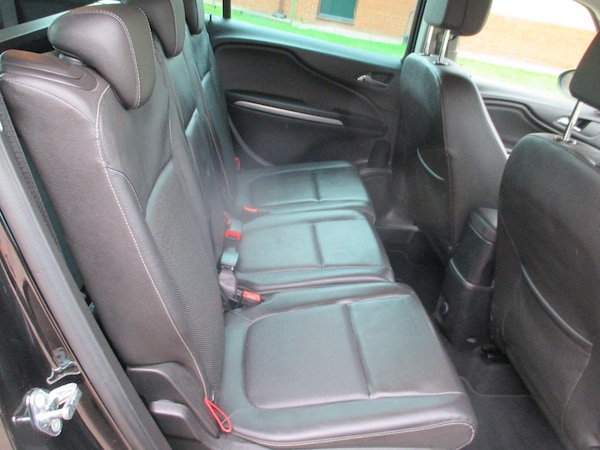 Used Vauxhall Zafira Tourer 2018 for sale - 76294834: Photo 30