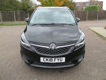 Used Vauxhall Zafira Tourer 2018 for sale - 76294834: Photo 3