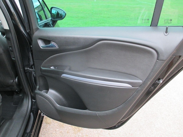 Used Vauxhall Zafira Tourer 2018 for sale - 76294834: Photo 44