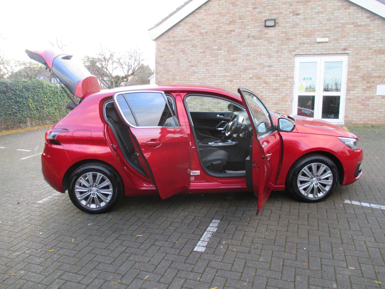 Used Peugeot 308 2021 for sale - 76913894: Photo 9