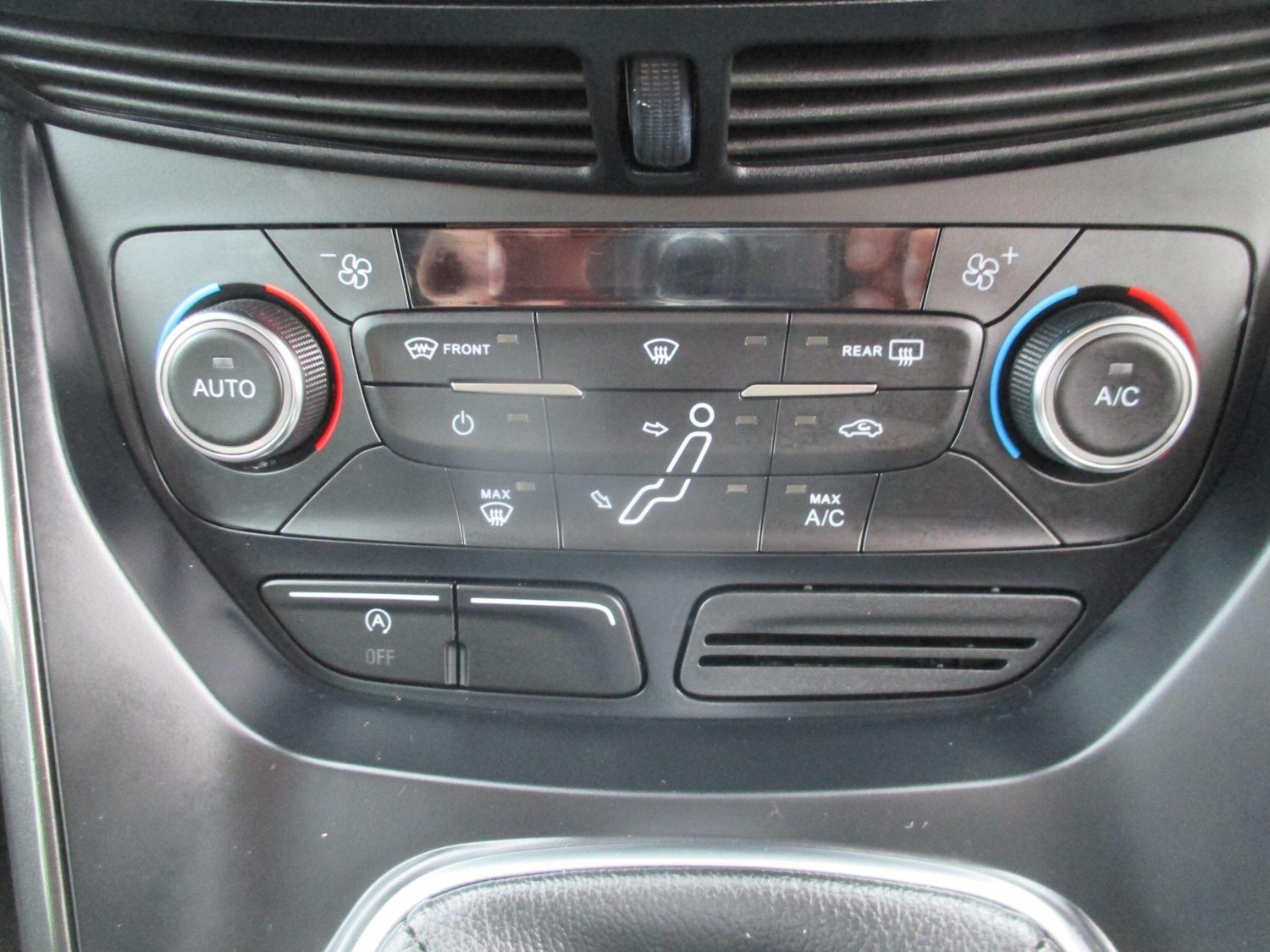 Used Ford C-Max 2018 for sale - 76995238: Photo 19