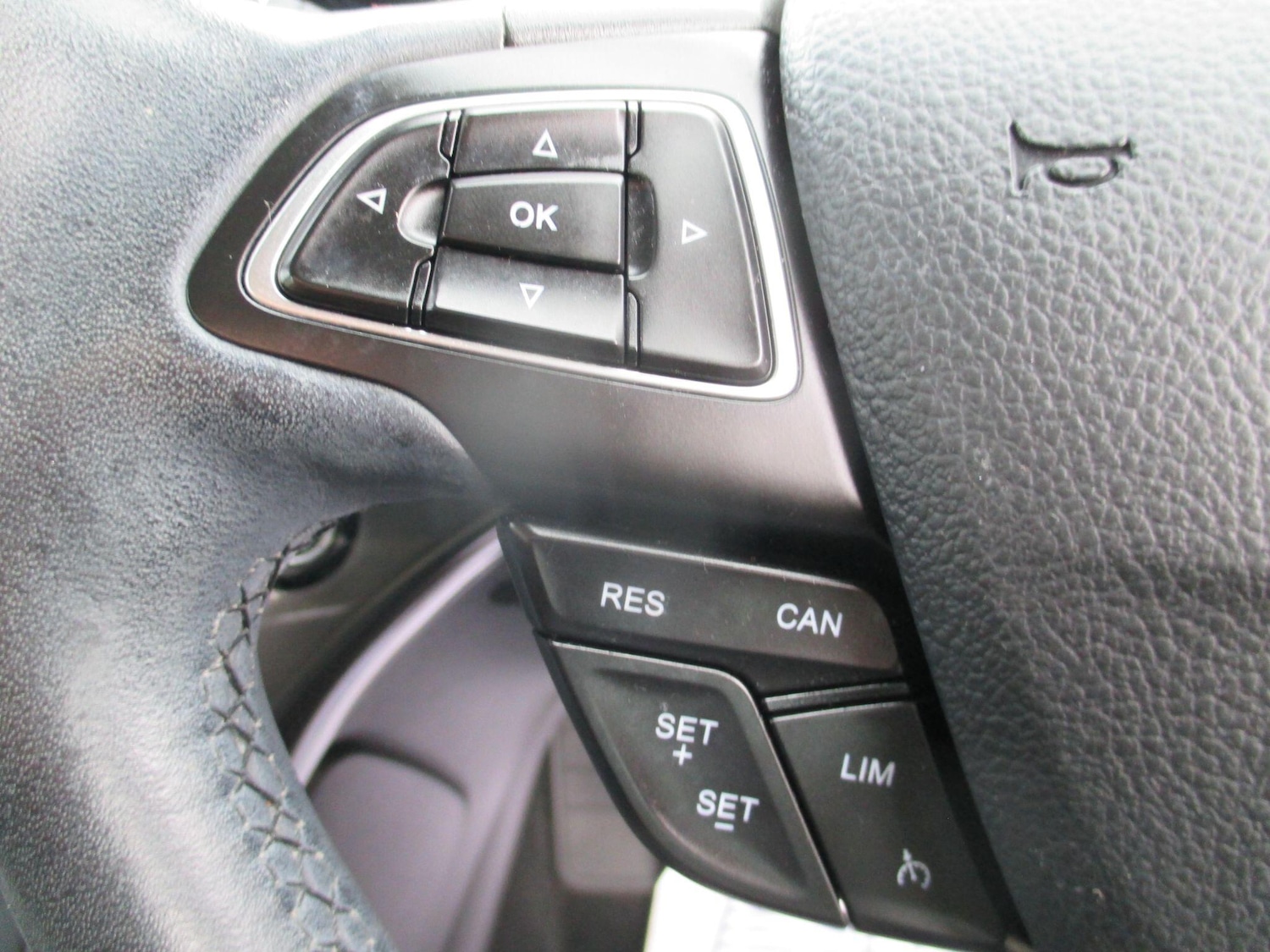 Used Ford C-Max 2018 for sale - 76995238: Photo 21