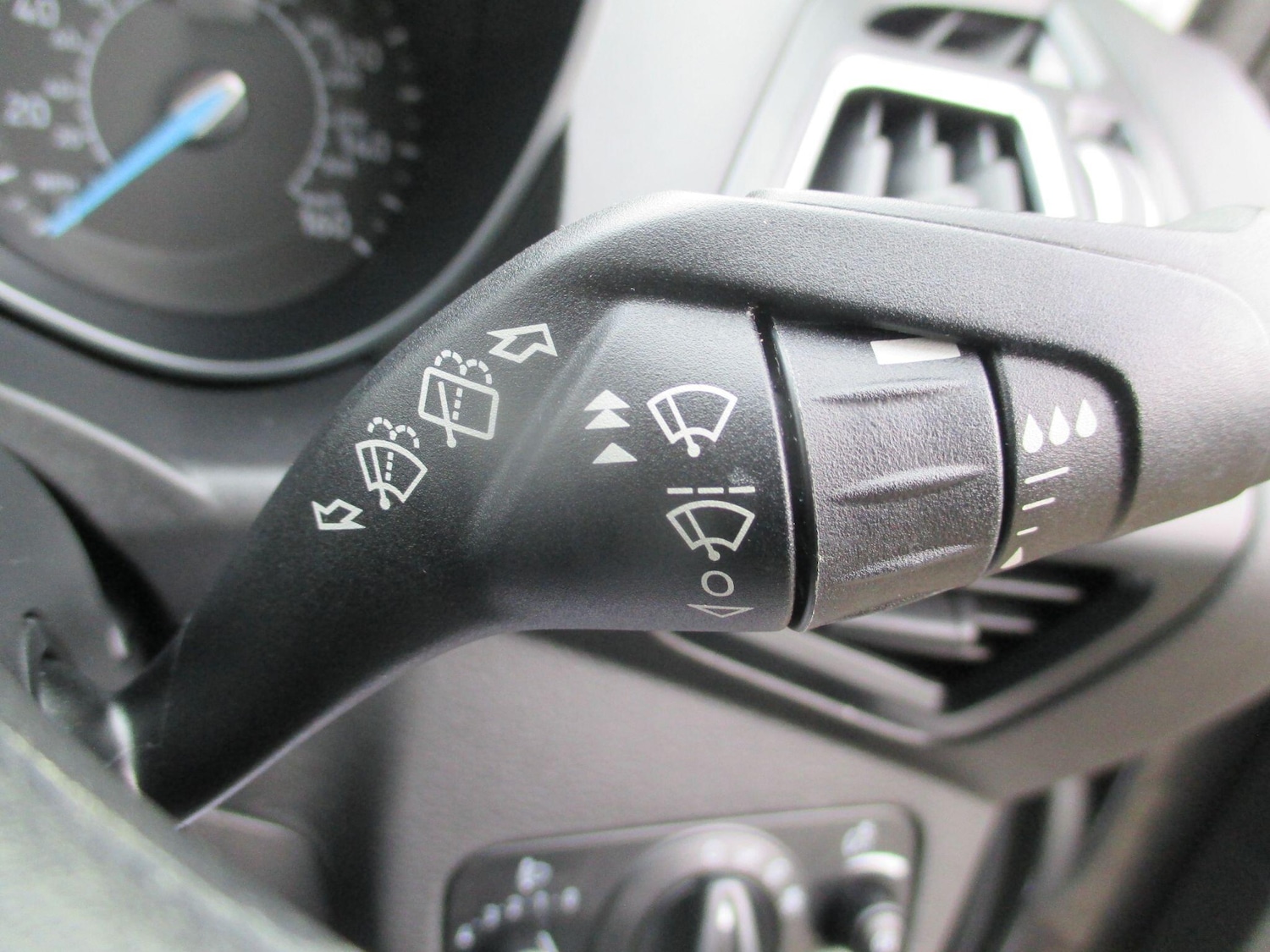 Used Ford C-Max 2018 for sale - 76995238: Photo 24