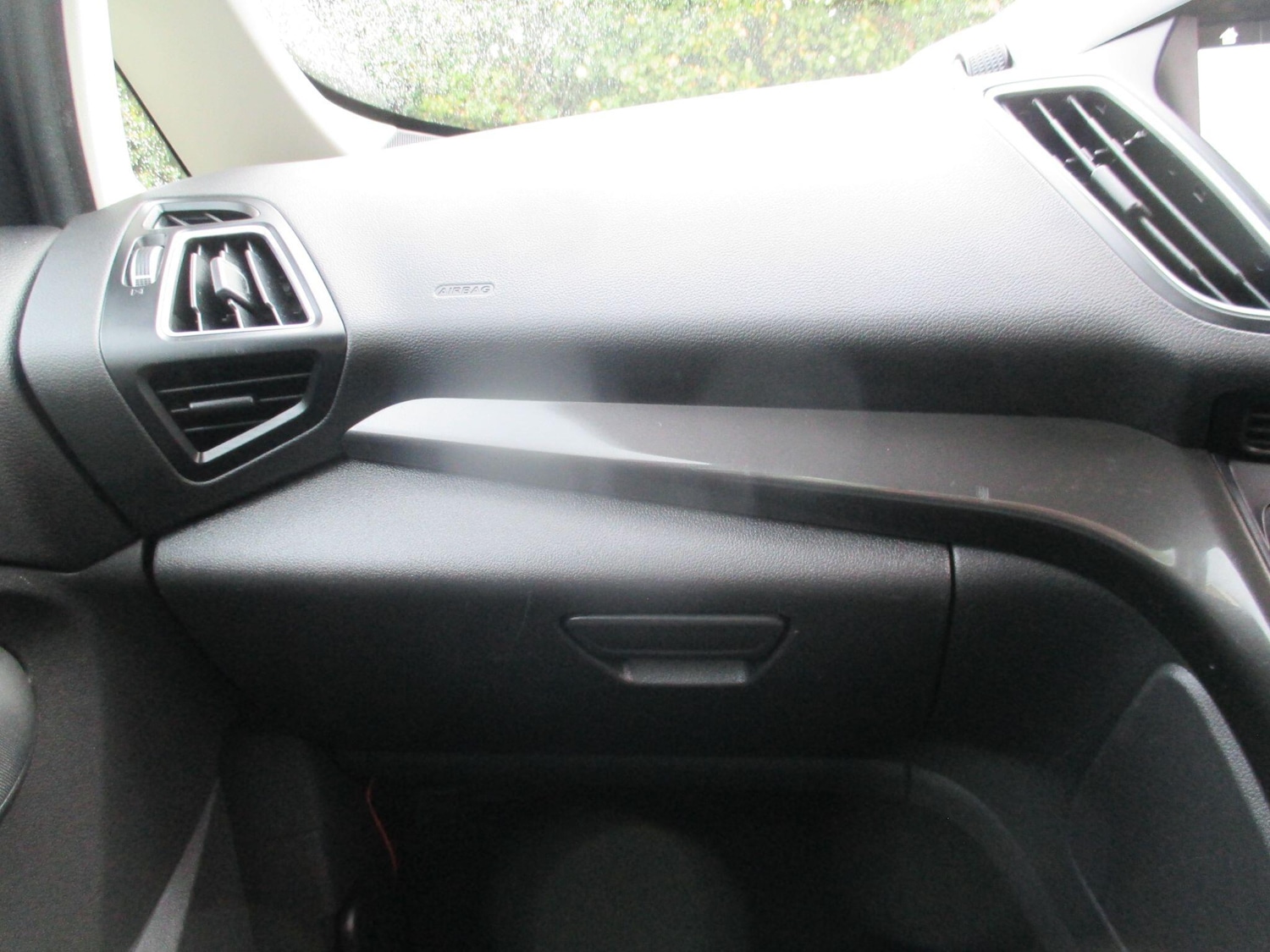 Used Ford C-Max 2018 for sale - 76995238: Photo 27