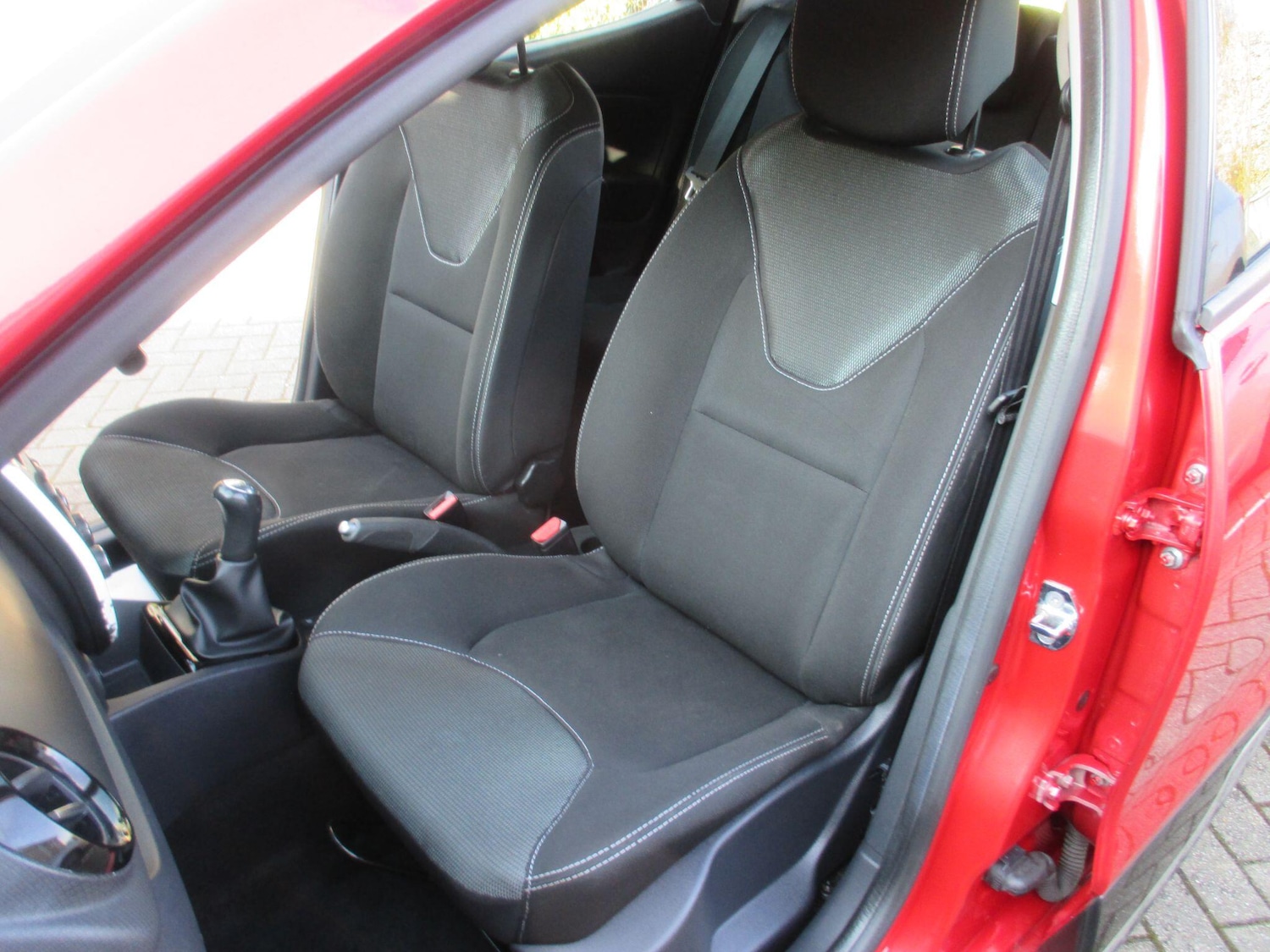 Used Renault Clio for sale - 77957740: Photo 24