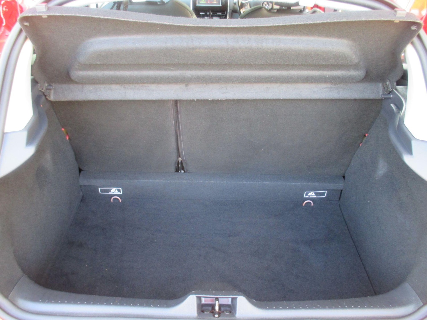 Used Renault Clio for sale - 77957740: Photo 46