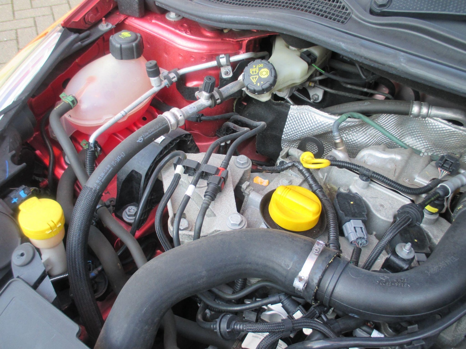 Used Renault Clio for sale - 77957740: Photo 51