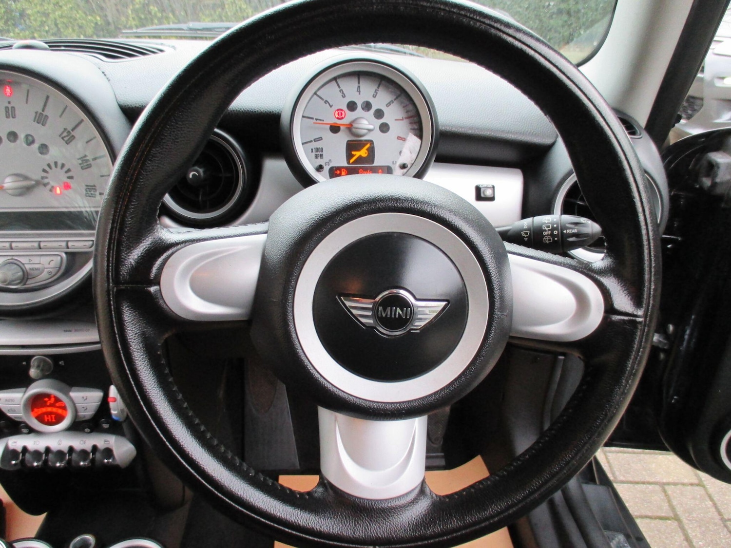 Used MINI Hatch 2010 for sale - 77612920: Photo 17