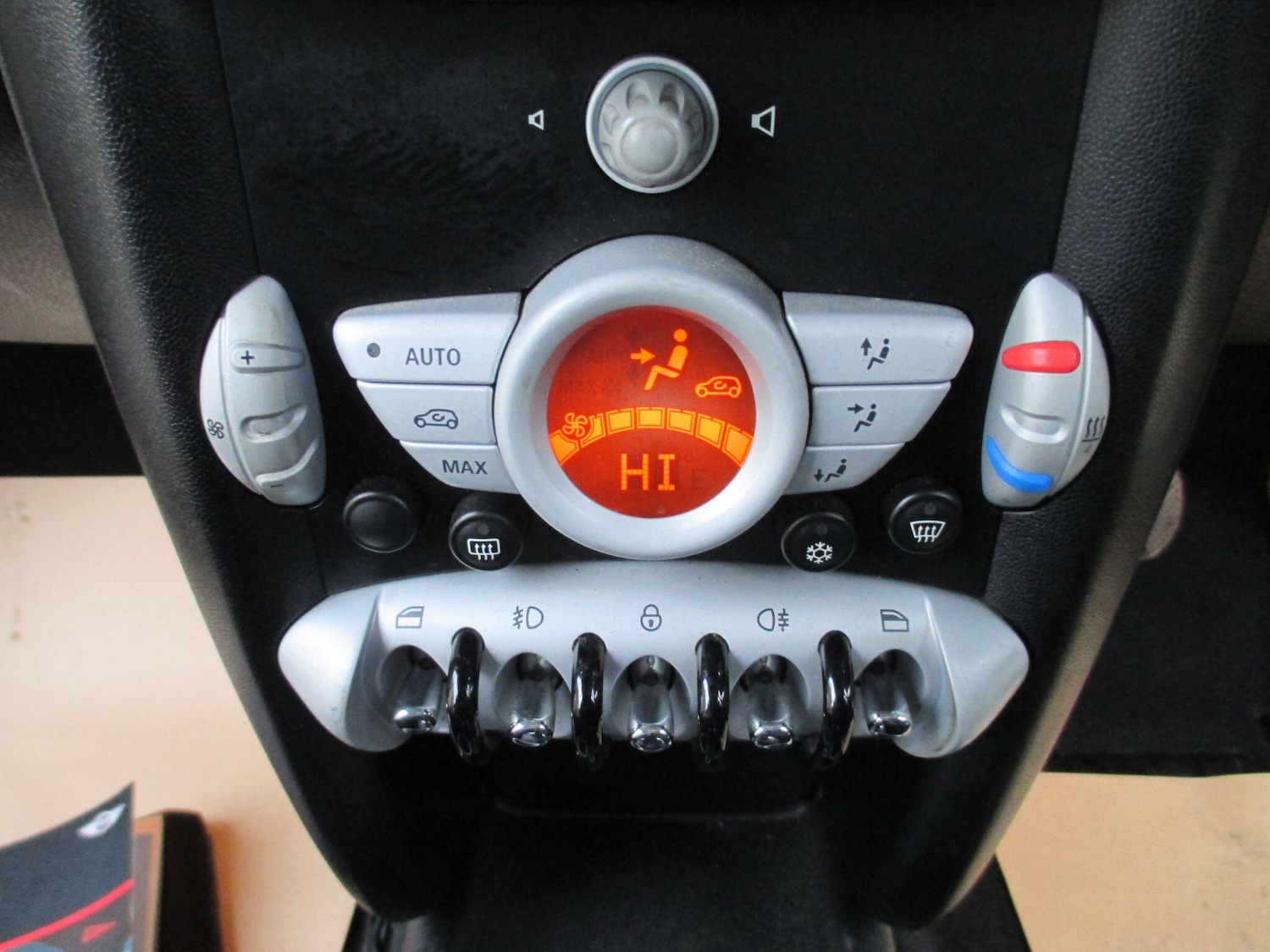 Used MINI Hatch 2010 for sale - 77612920: Photo 20