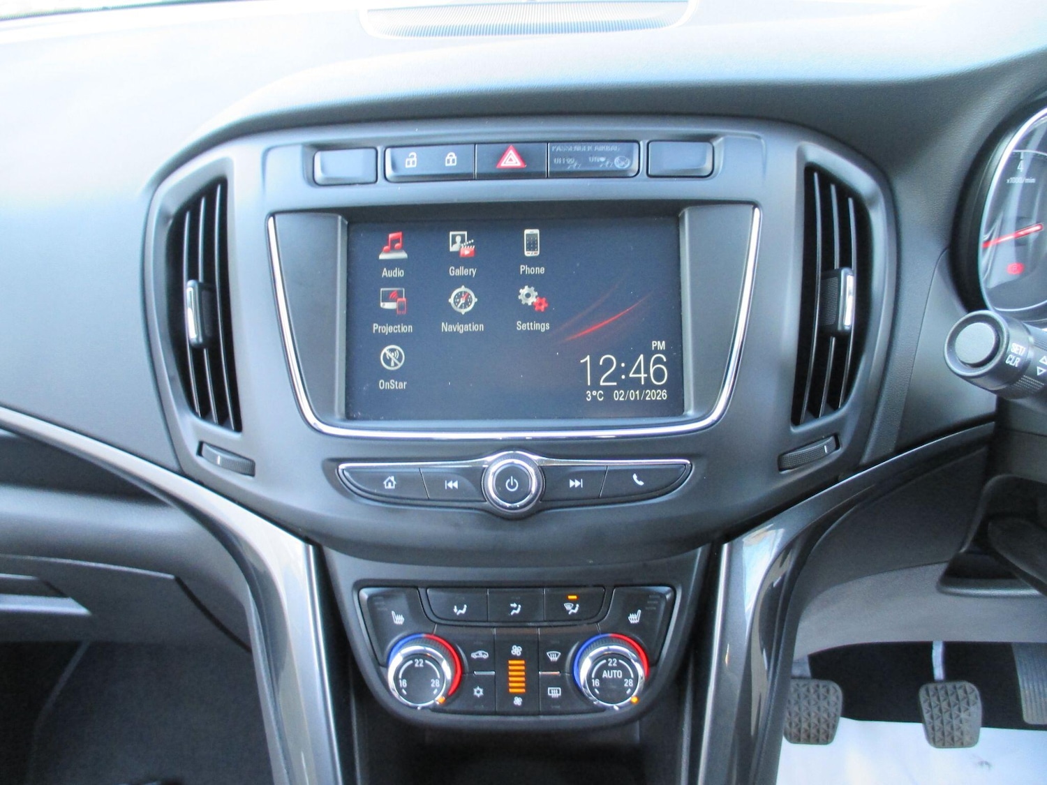 Used Vauxhall Zafira 2017 for sale - 77098124: Photo 15