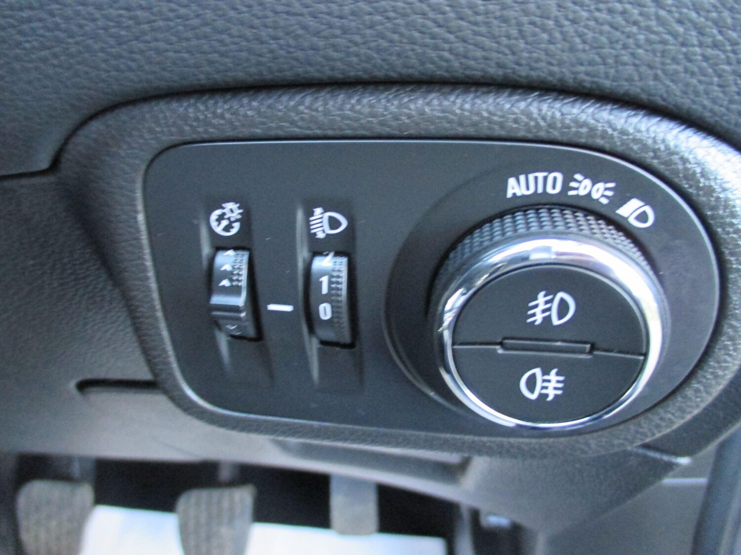 Used Vauxhall Zafira 2017 for sale - 77098124: Photo 47