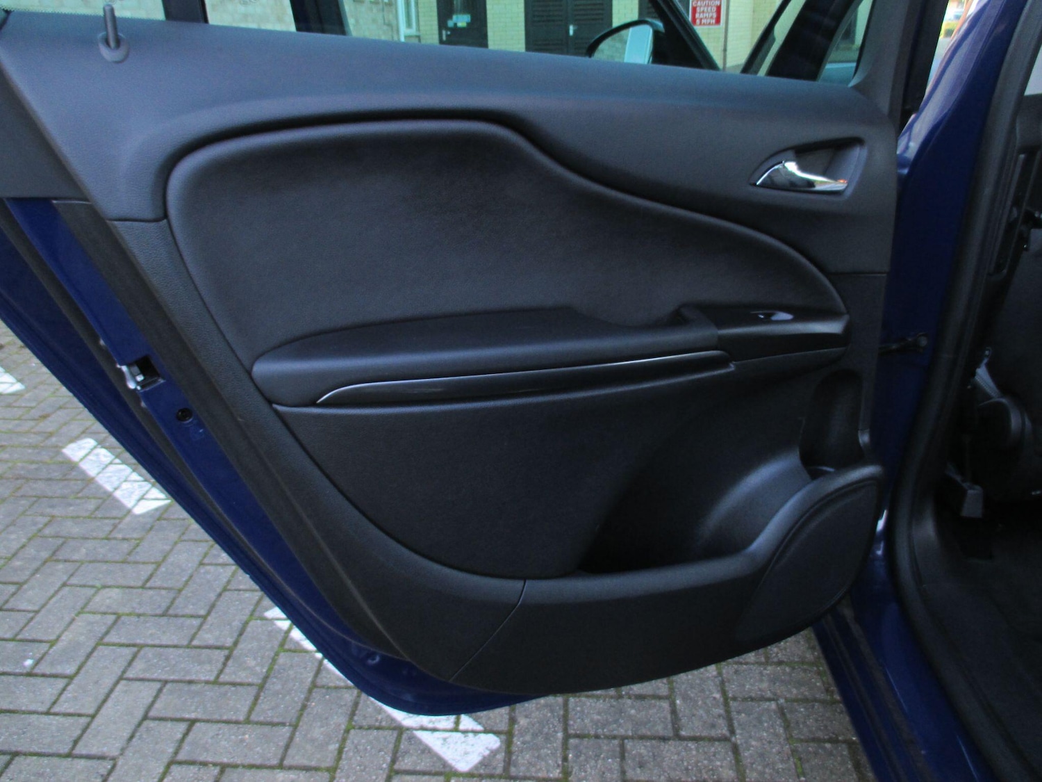 Used Vauxhall Zafira 2017 for sale - 77098124: Photo 52