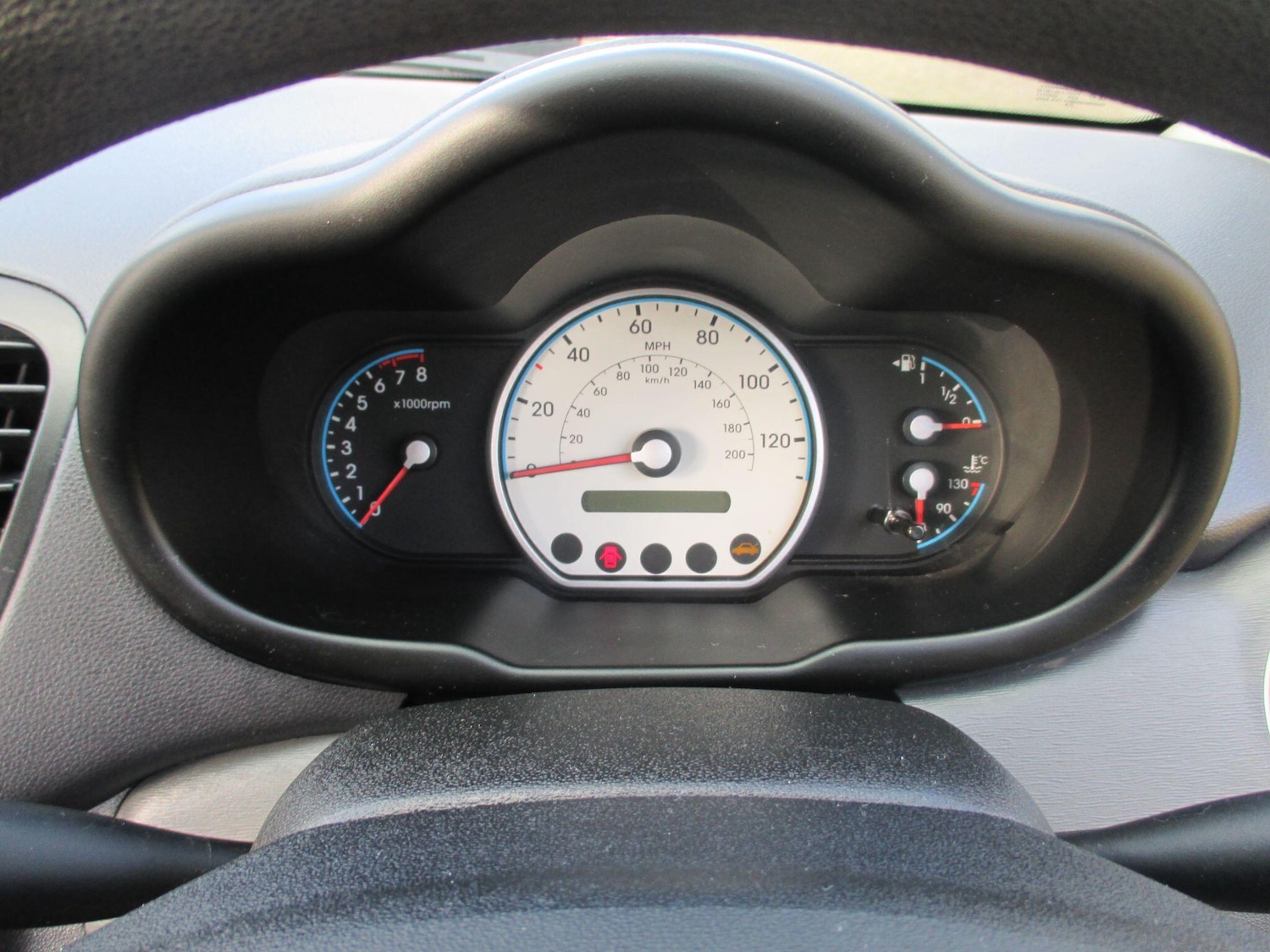 Used Hyundai i10 2009 for sale - 76572443: Photo 17