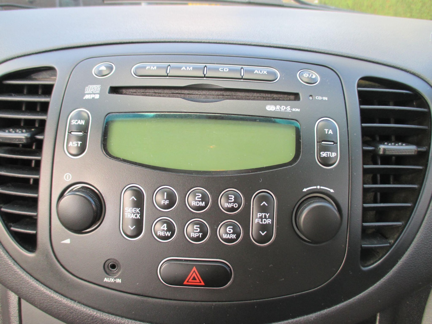 Used Hyundai i10 2009 for sale - 76572443: Photo 18