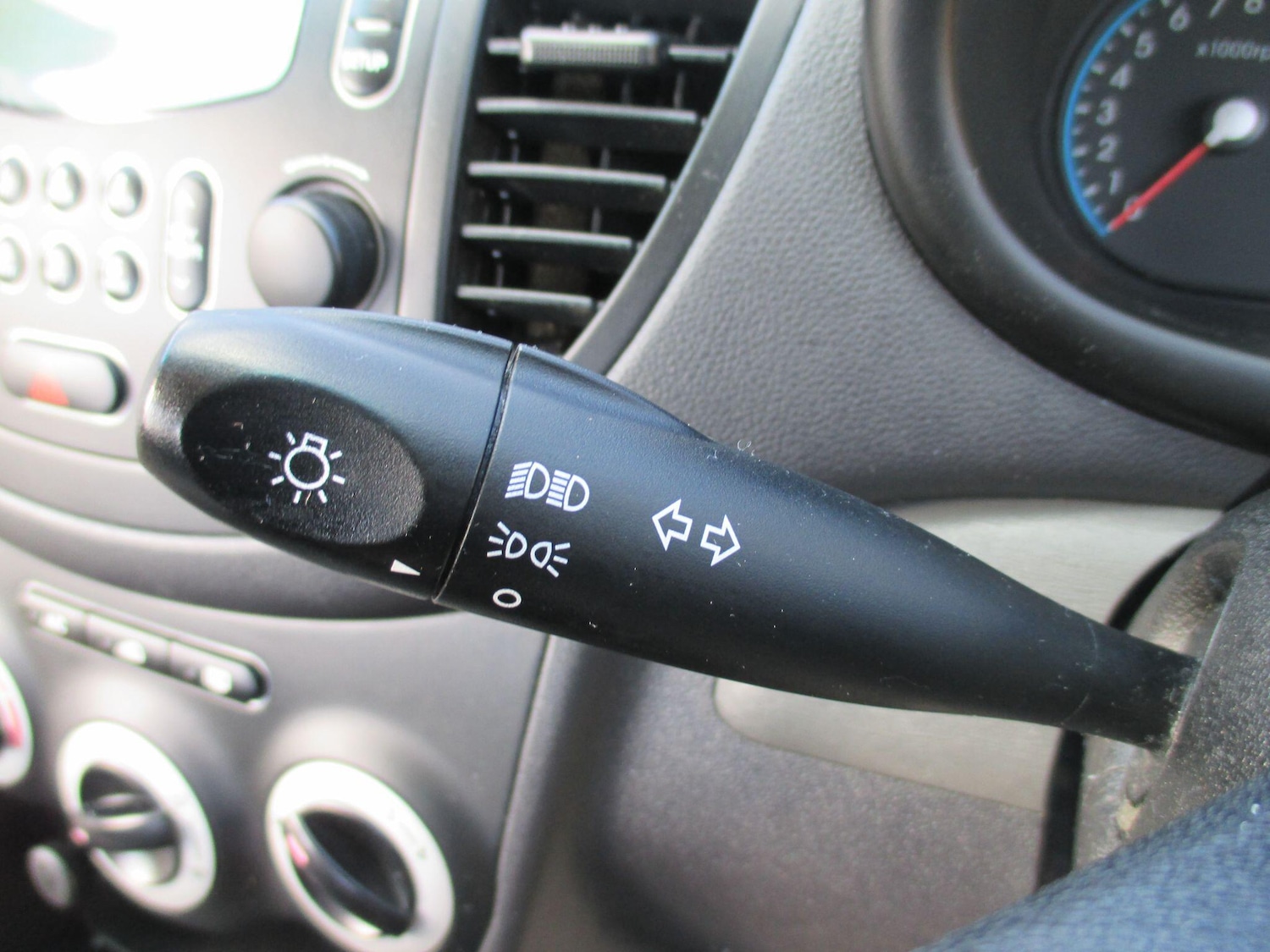 Used Hyundai i10 2009 for sale - 76572443: Photo 29