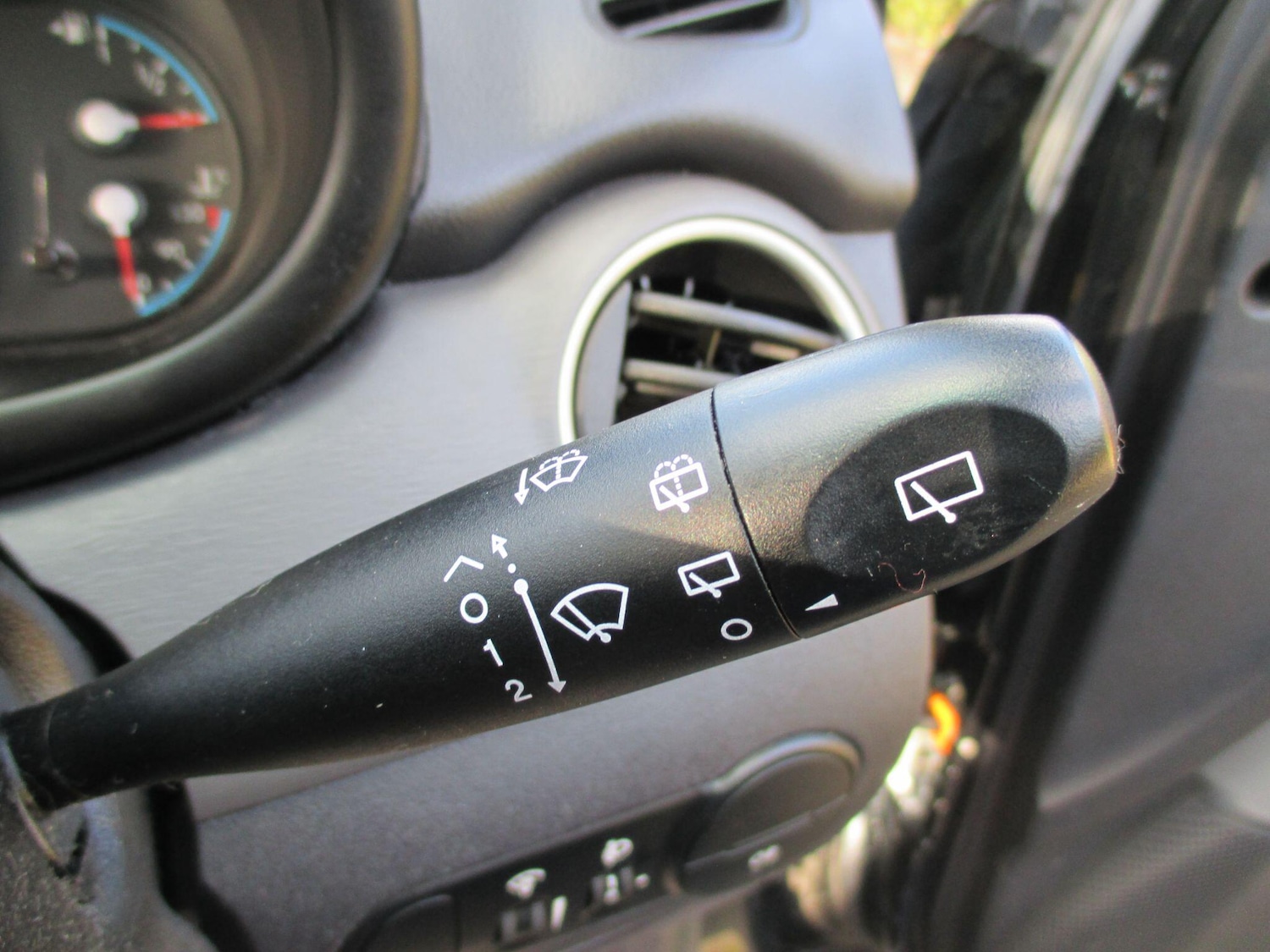 Used Hyundai i10 2009 for sale - 76572443: Photo 30