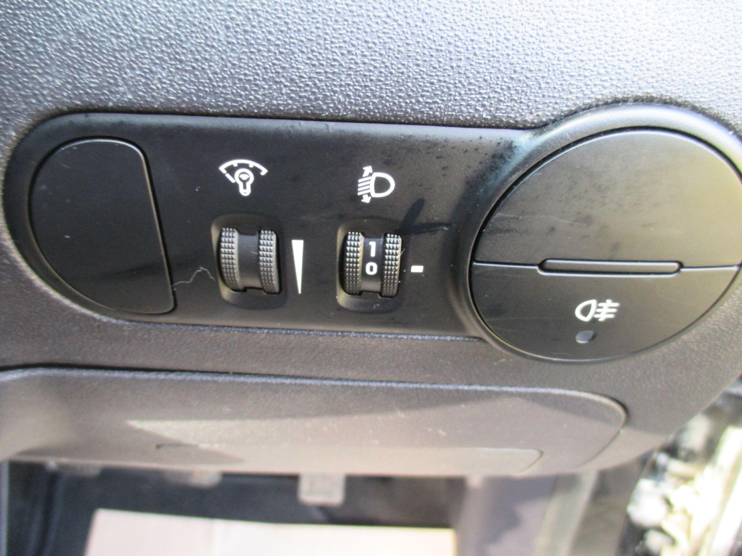 Used Hyundai i10 2009 for sale - 76572443: Photo 31