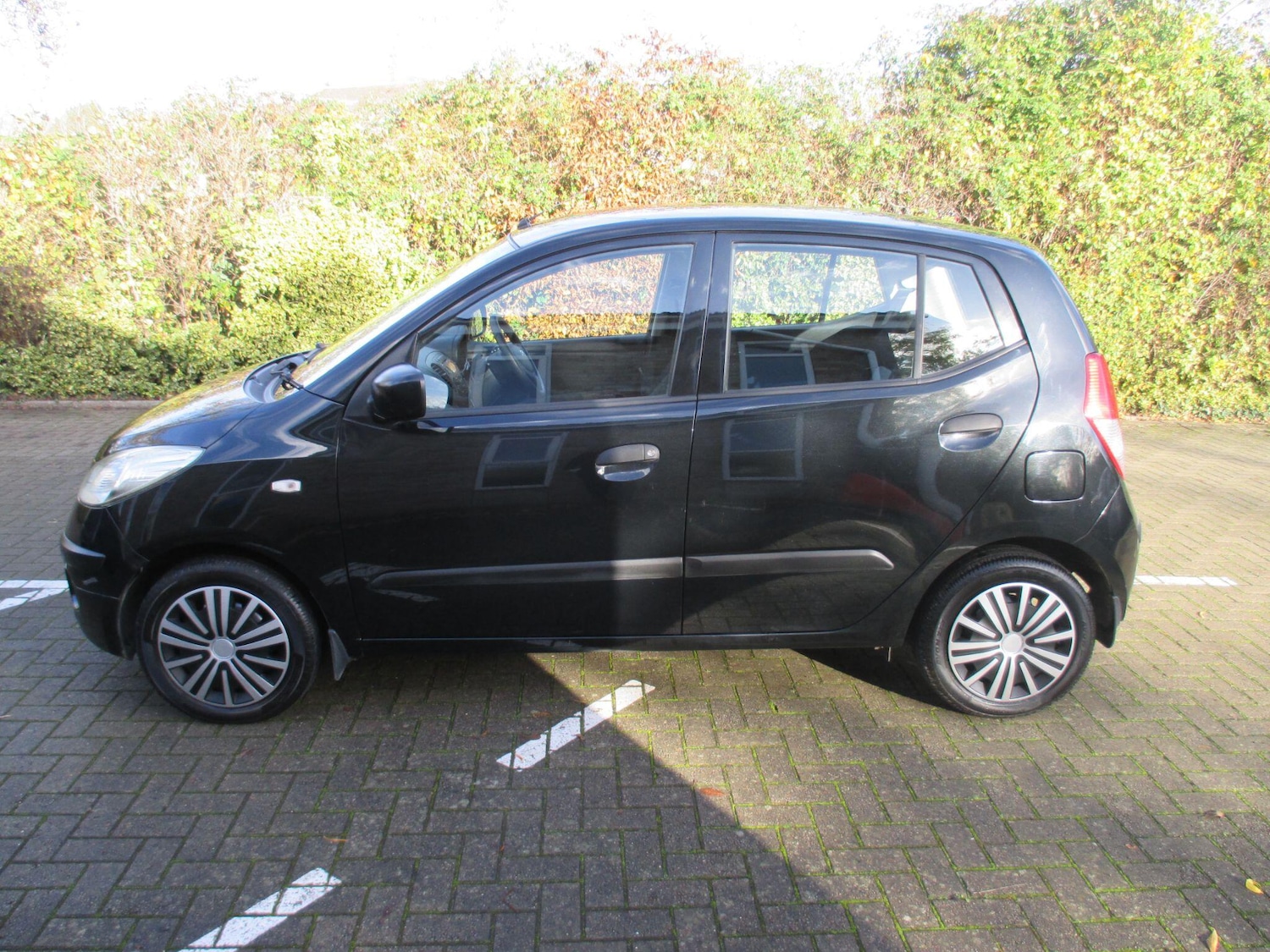 Used Hyundai i10 2009 for sale - 76572443: Photo 7