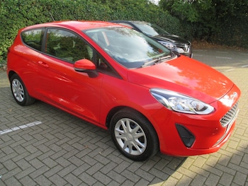Used Ford Fiesta 2017 for sale - 76158844: Photo