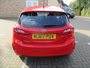 Used Ford Fiesta 2017 for sale - 76158844: Photo