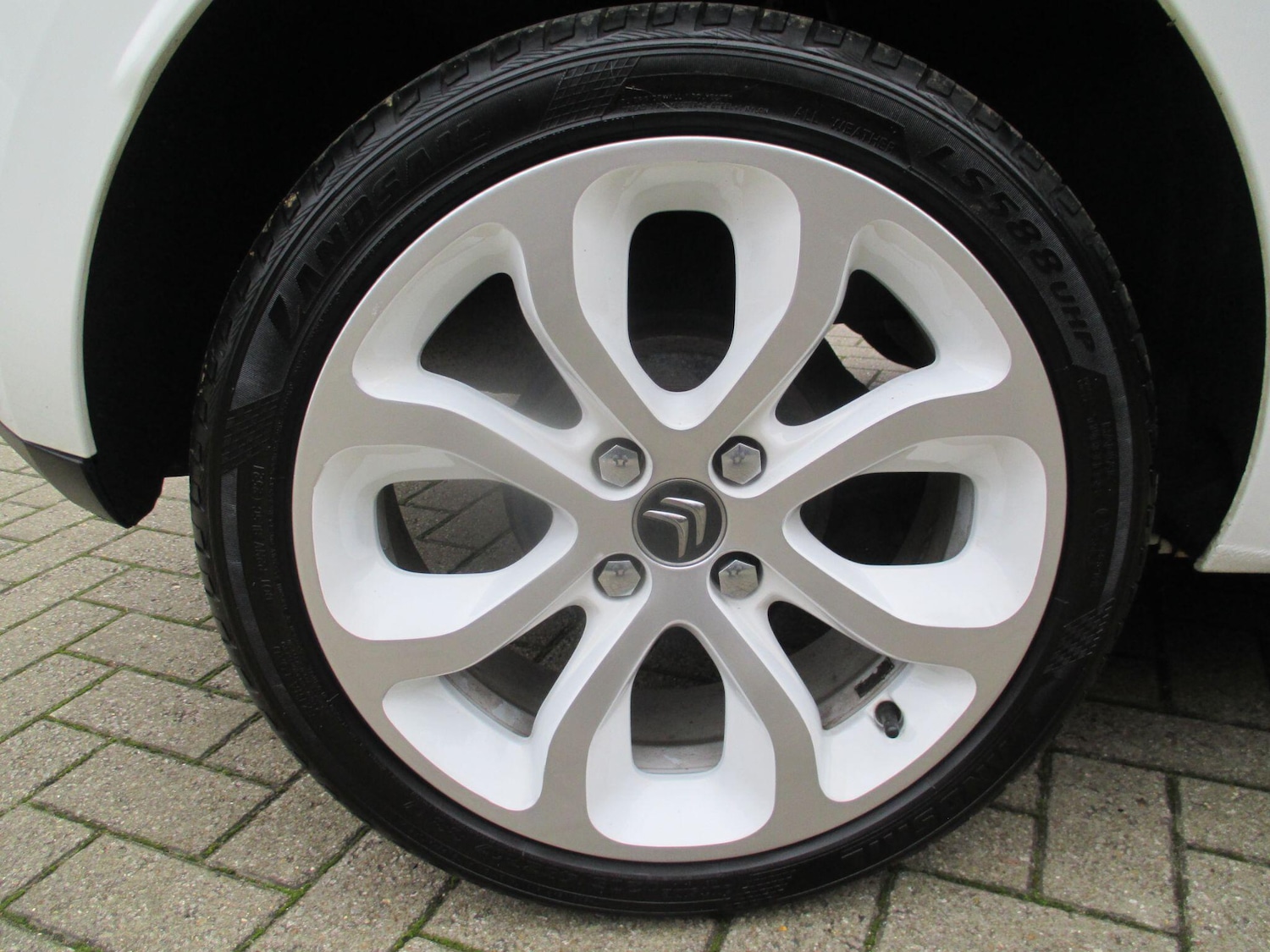 Used Citroen C3 2014 for sale - 76484289: Photo 13