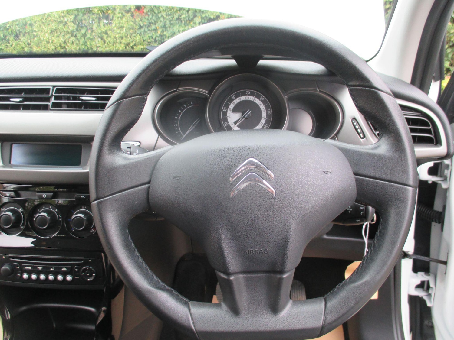 Used Citroen C3 2014 for sale - 76484289: Photo 18