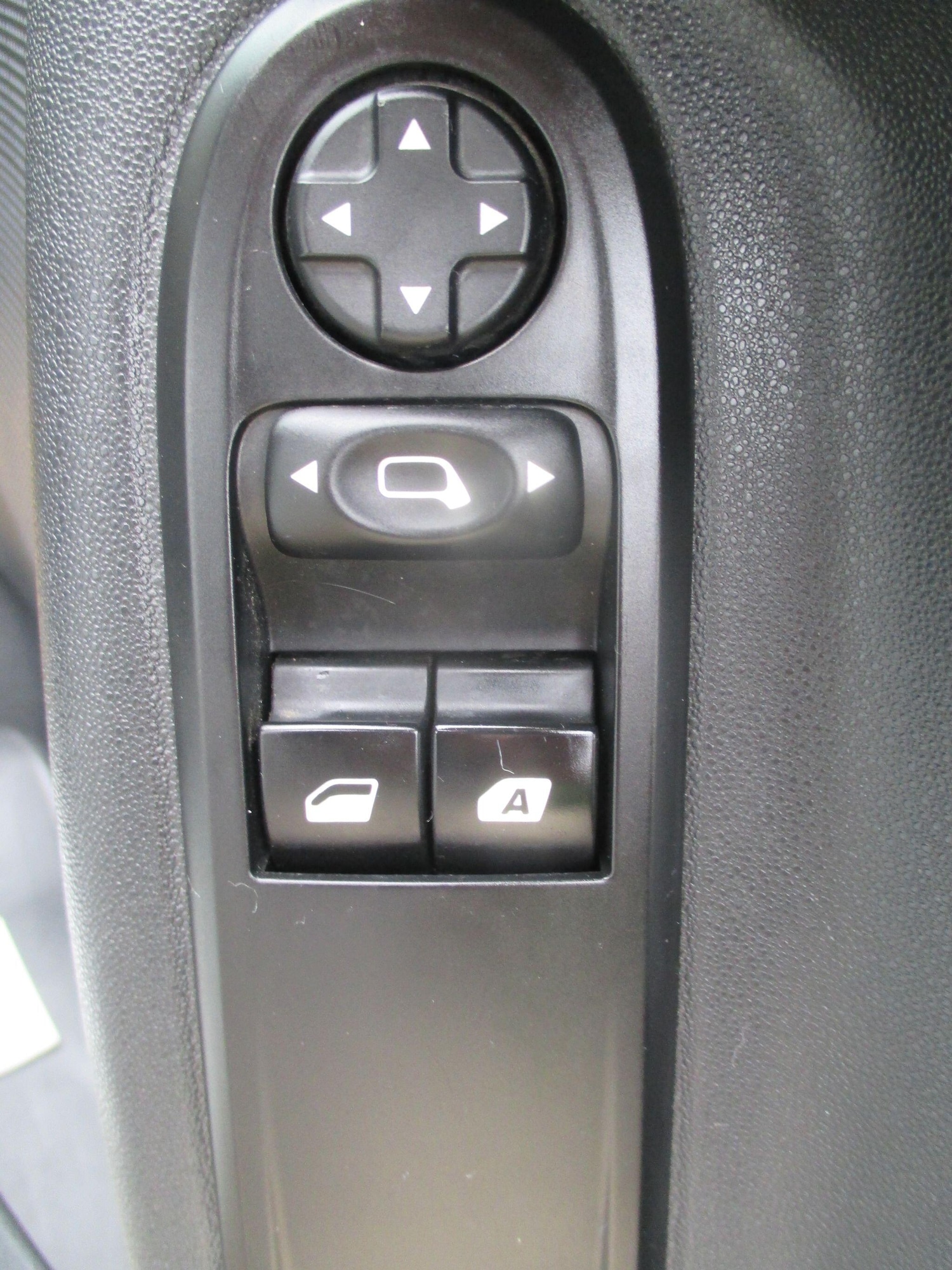 Used Citroen C3 2014 for sale - 76484289: Photo 26