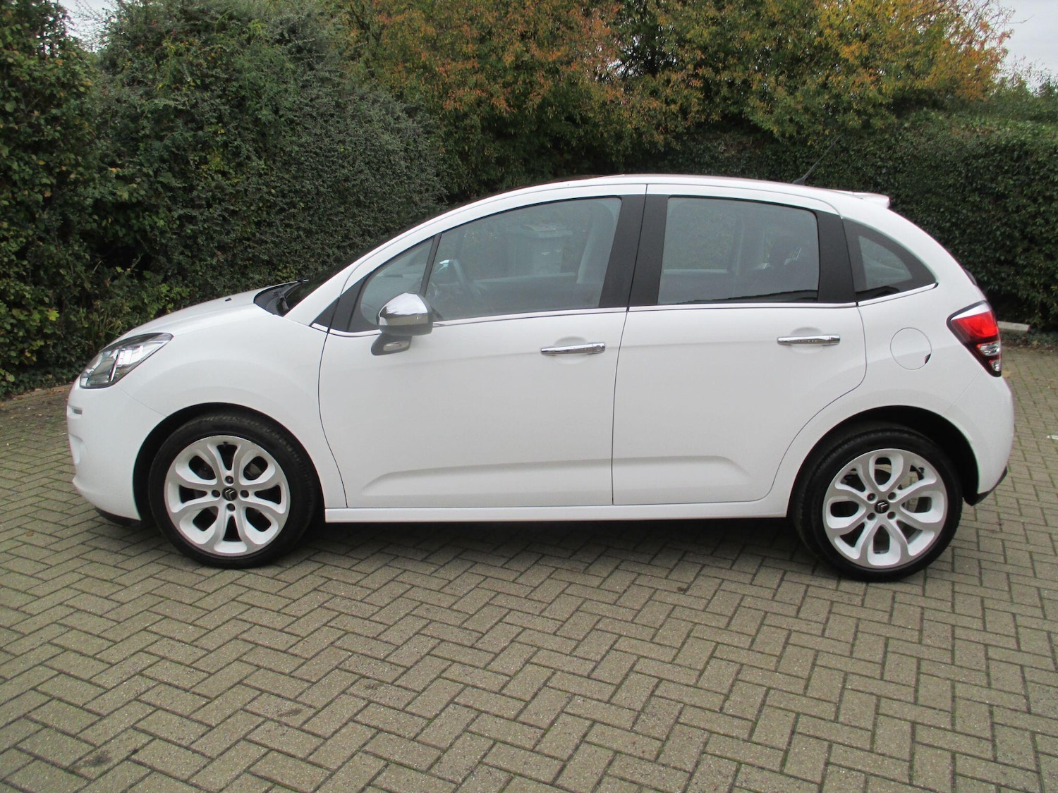 Used Citroen C3 2014 for sale - 76484289: Photo 8