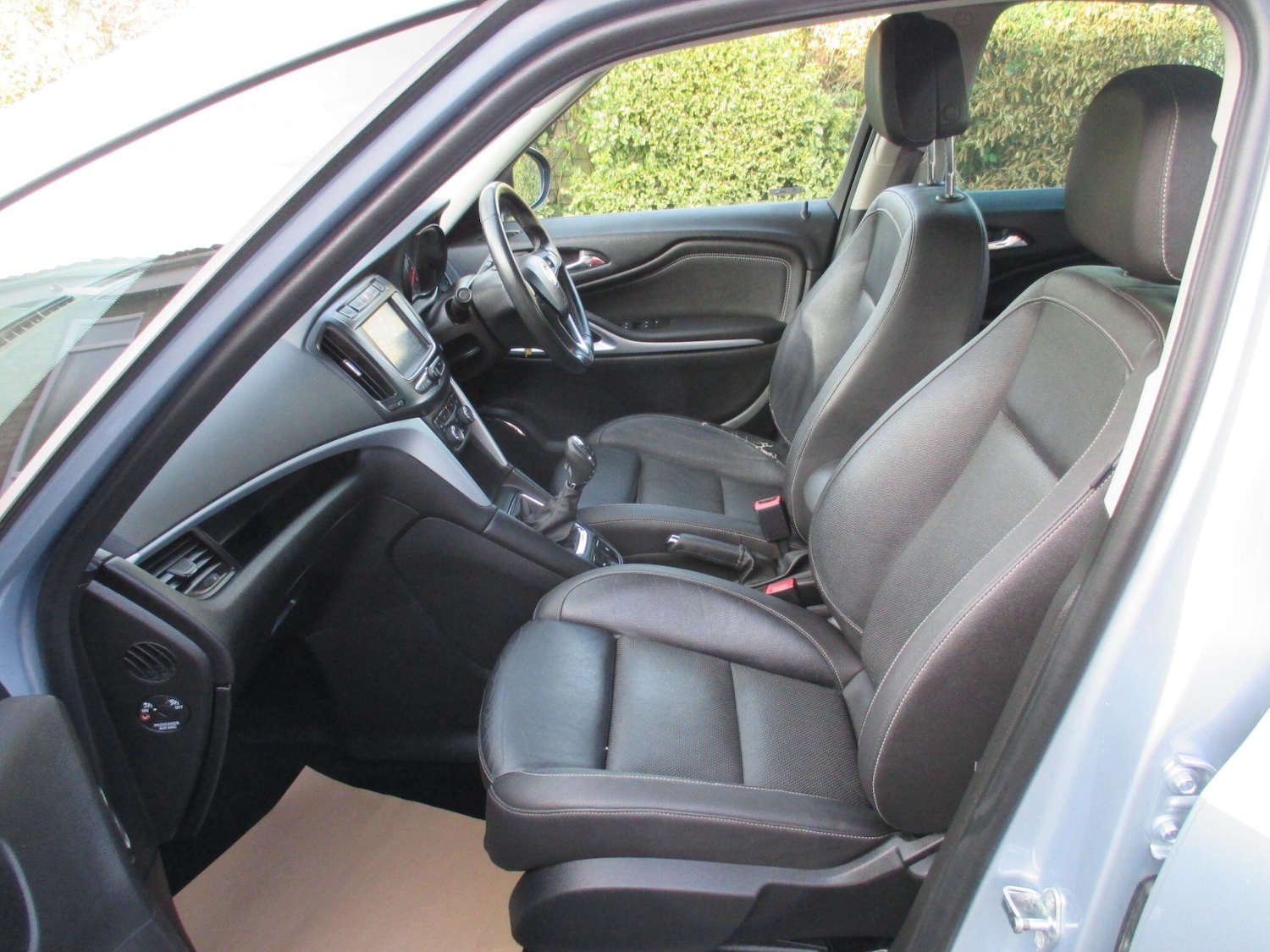 Used Vauxhall Zafira Tourer for sale - 77671044: Photo 26