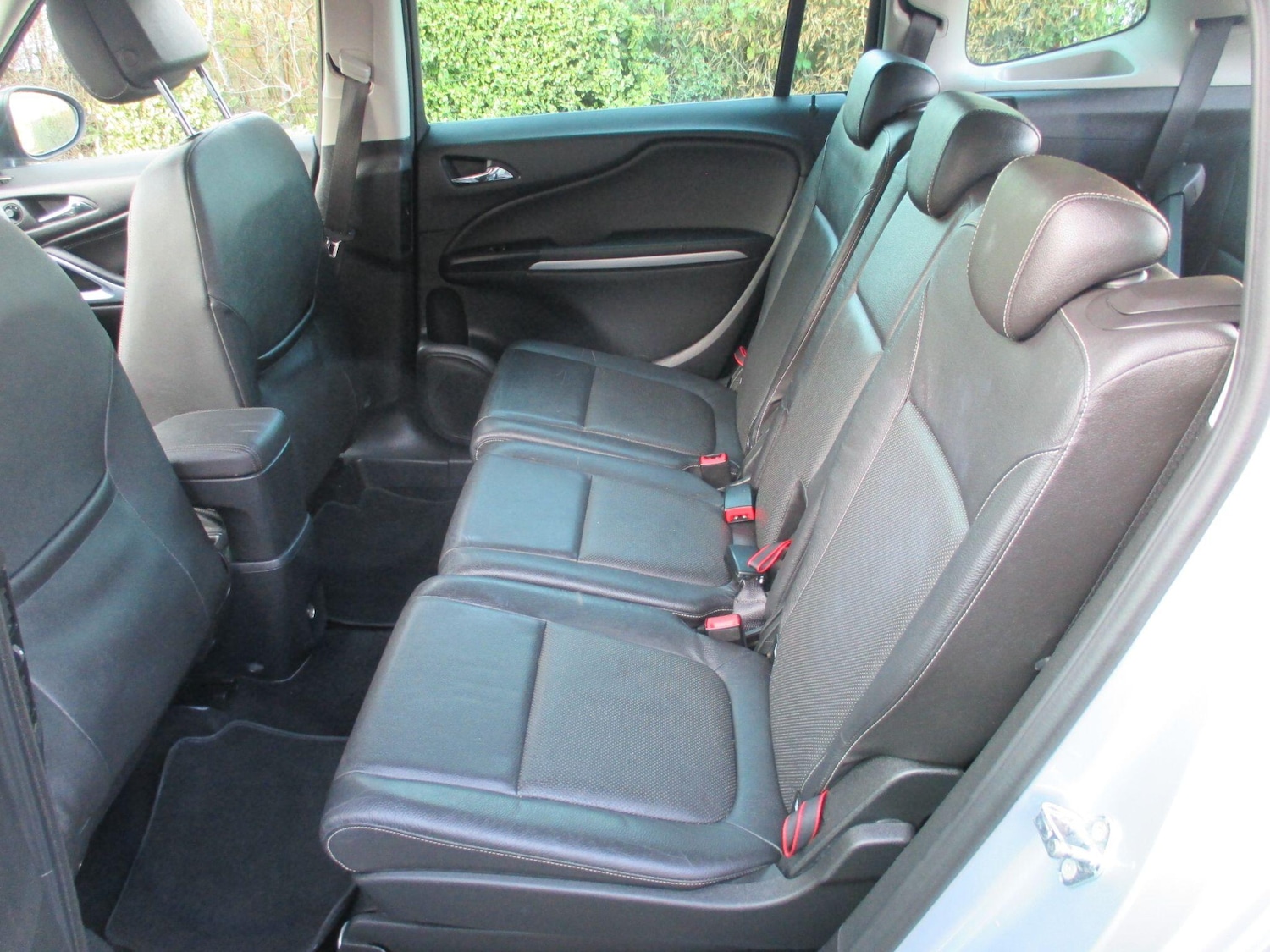 Used Vauxhall Zafira Tourer for sale - 77671044: Photo 29