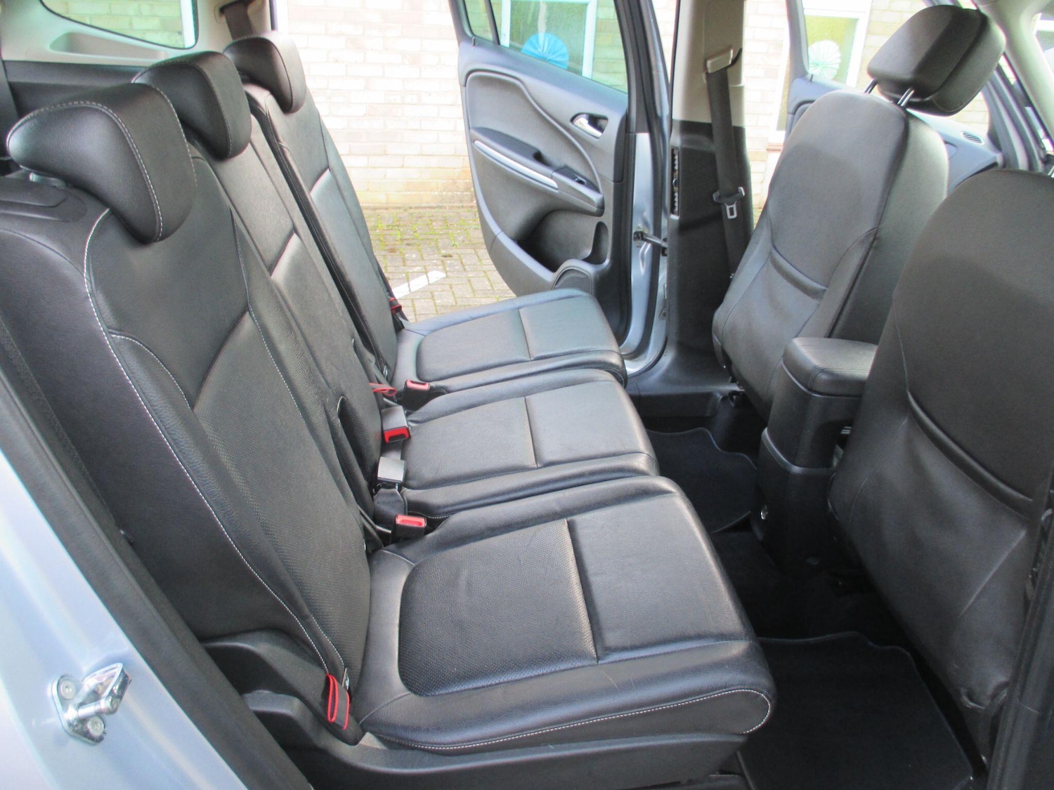 Used Vauxhall Zafira Tourer for sale - 77671044: Photo 31