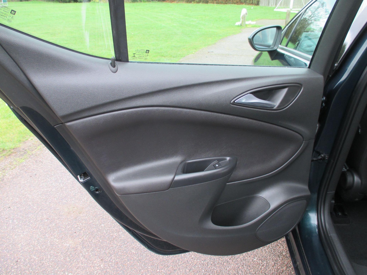 Used Vauxhall Astra 2016 for sale - 77882385: Photo 22