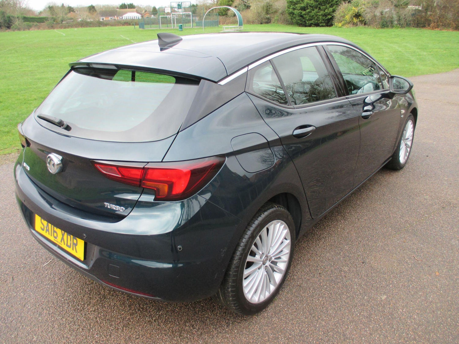 Used Vauxhall Astra 2016 for sale - 77882385: Photo 5