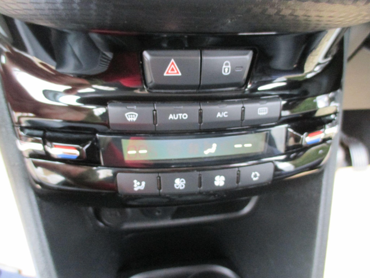 Used Peugeot 2008 for sale - 77808367: Photo 20