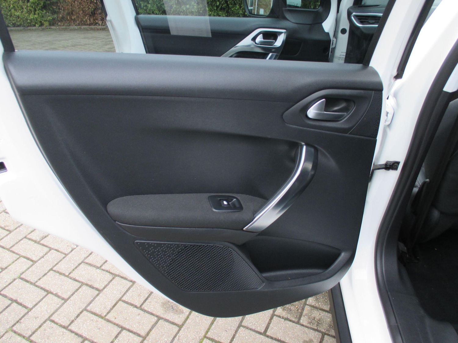 Used Peugeot 2008 for sale - 77808367: Photo 42