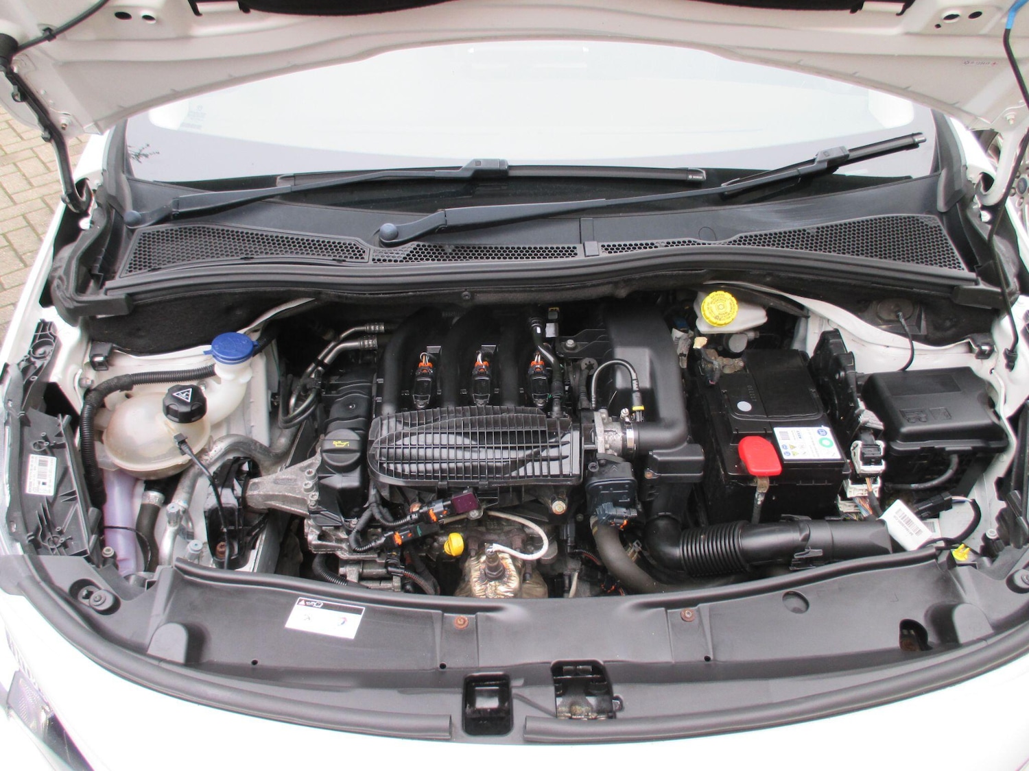 Used Peugeot 2008 for sale - 77808367: Photo 47