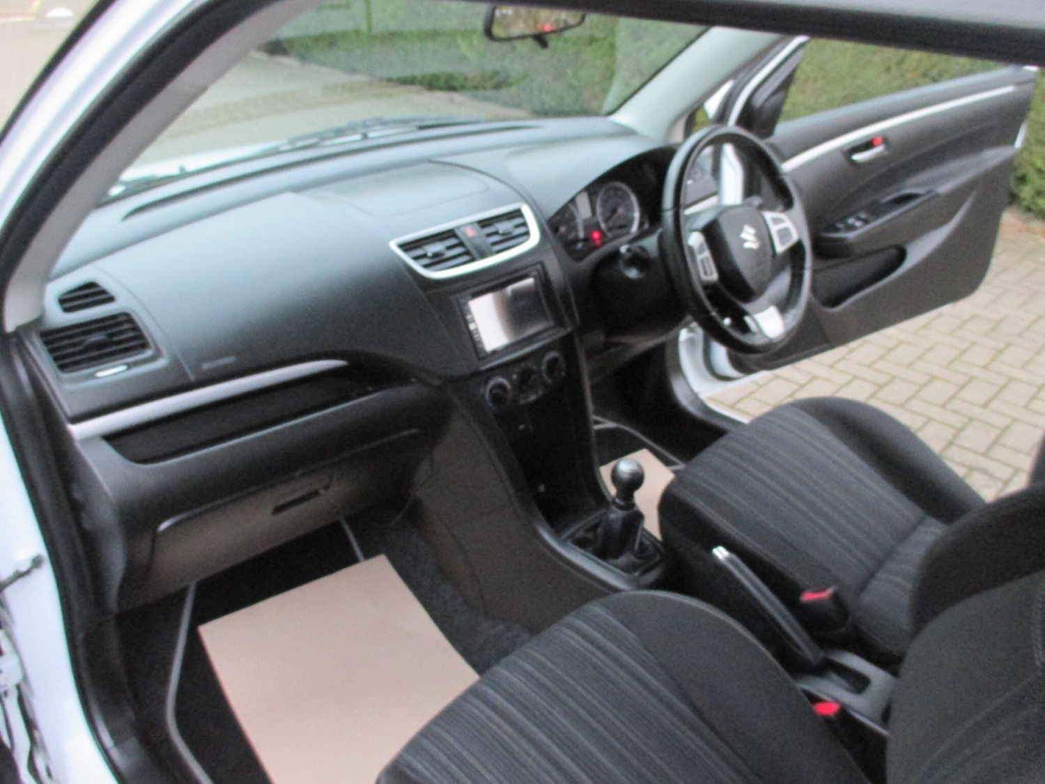 Used Suzuki Swift 2017 for sale - 77279162: Photo 15