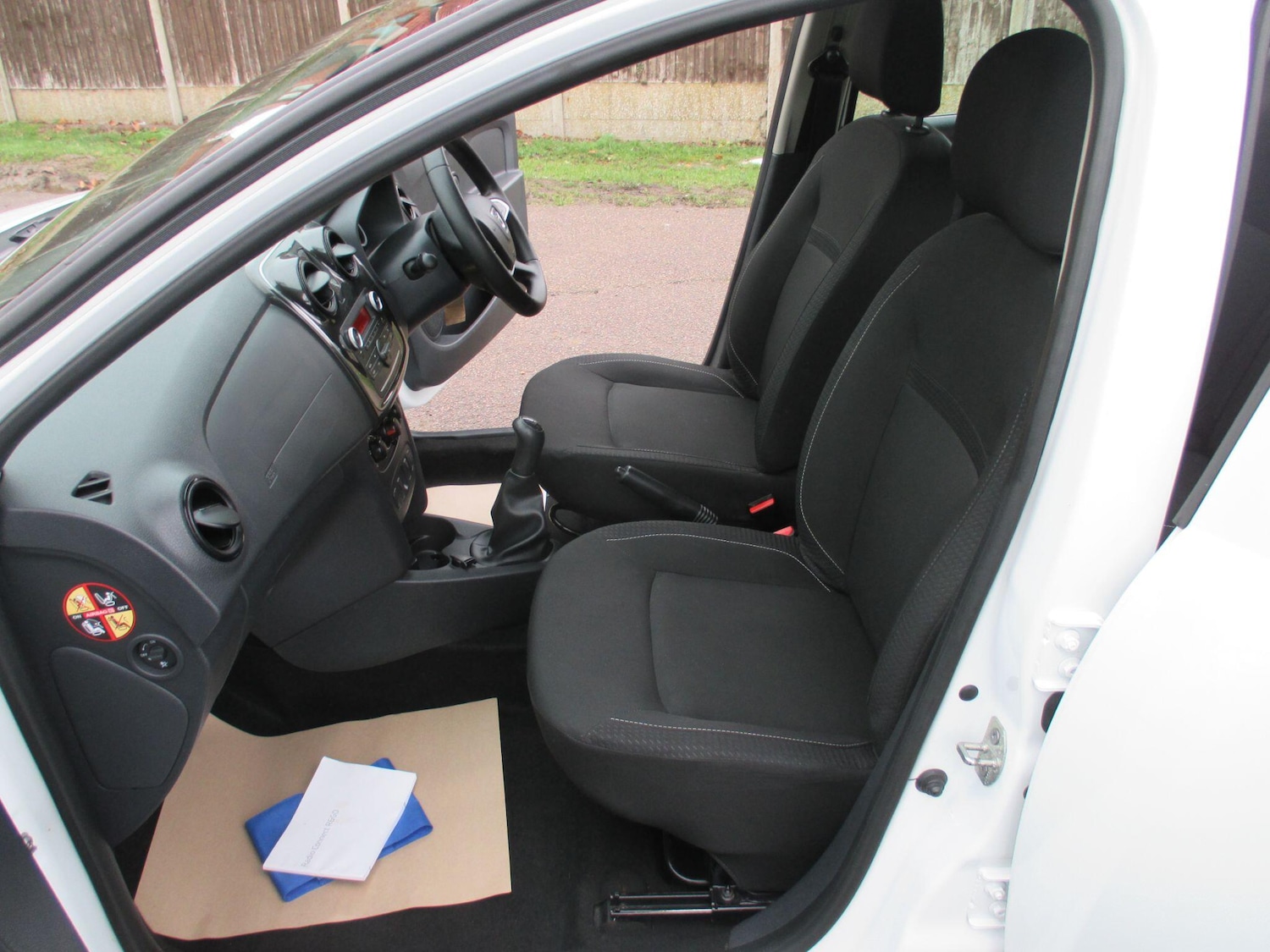 Used Dacia Sandero 2018 for sale - 77331905: Photo 25