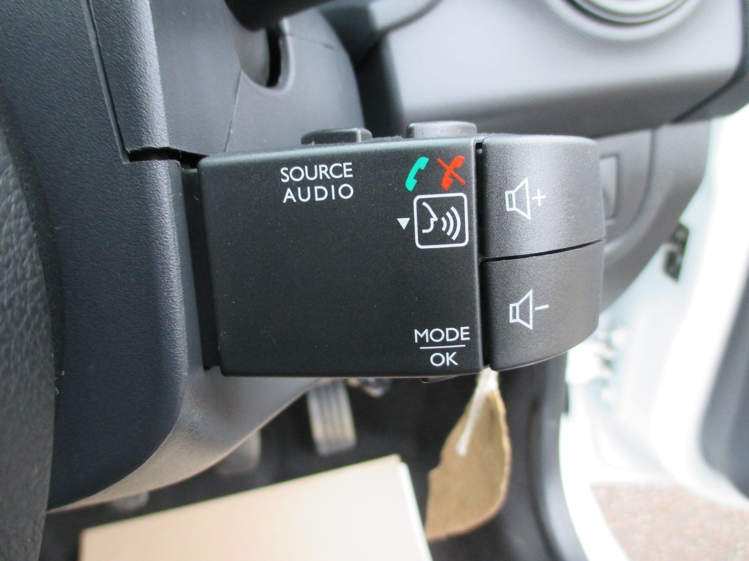 Used Dacia Sandero 2018 for sale - 77331905: Photo 33