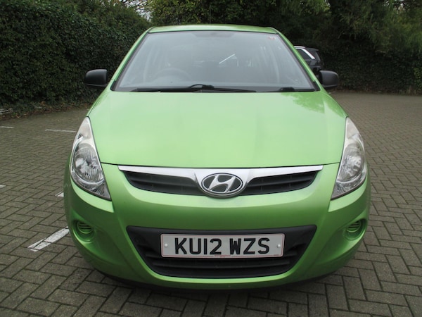Used Hyundai i20 2012 for sale - 76226792: Photo 3