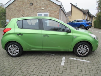 Used Hyundai i20 2012 for sale - 76226792: Photo 4