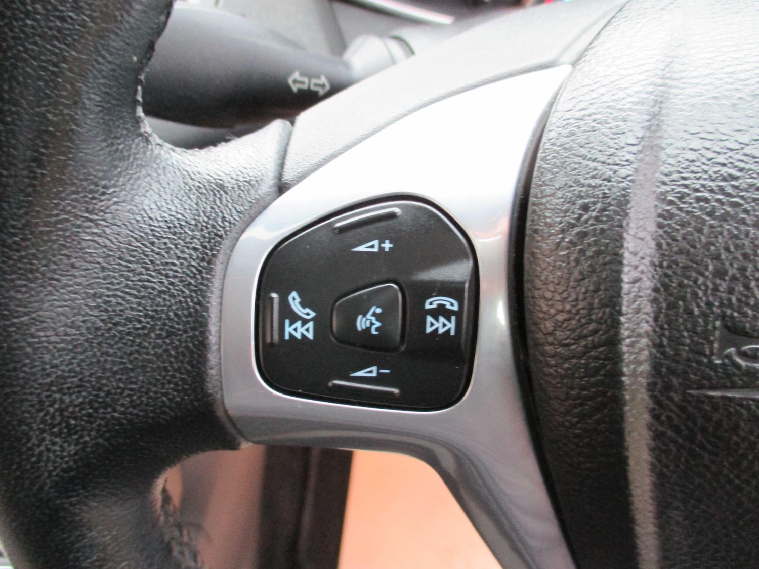 Used Ford Fiesta 2013 for sale - 77144430: Photo 31