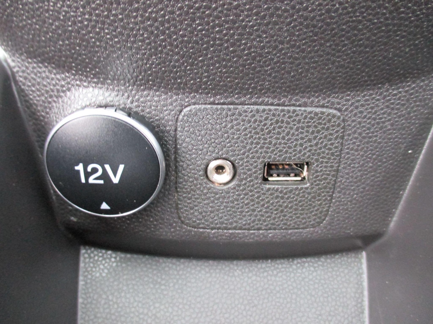 Used Ford Fiesta 2013 for sale - 77144430: Photo 36