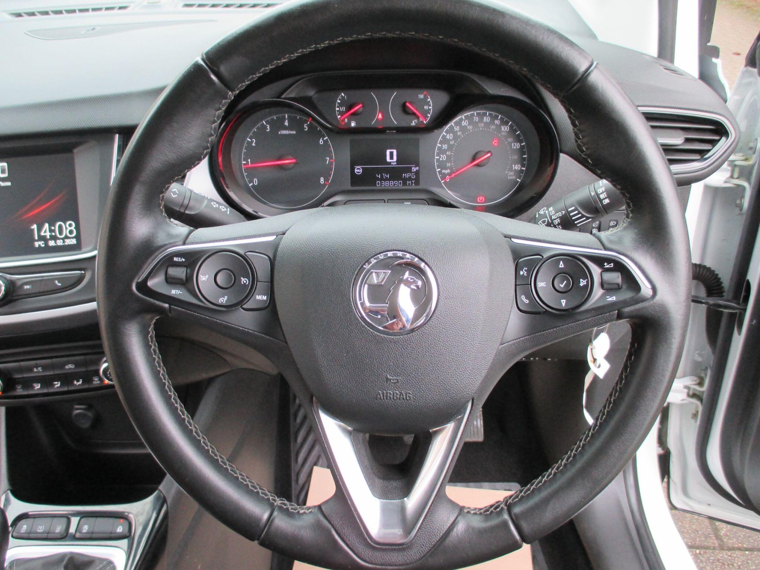 Used Vauxhall Crossland X 2019 for sale - 77468628: Photo 16